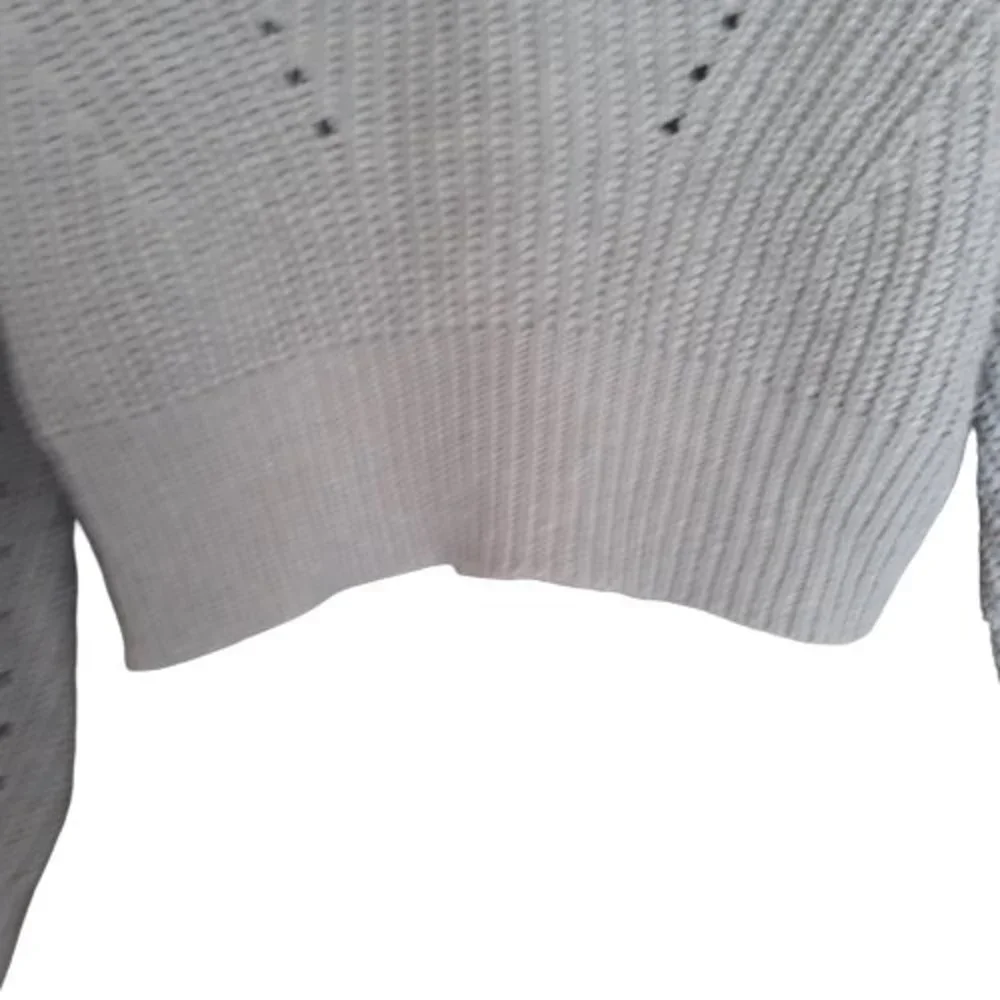 ECO by Design Women's Gray Soft Cable Knit Crop Sweater Size M - Picture 4 of 10